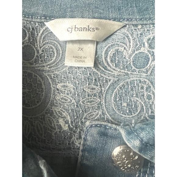 Distressed Womens Denim Jacket Embellished Broken In Cowgirl Plus Size 2X - Picture 7 of 8